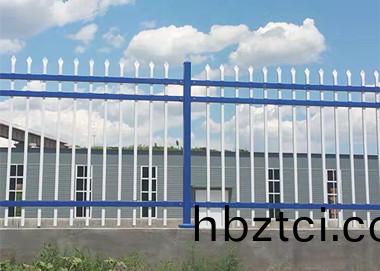 1656743947548061563.jpg 鋅鋼(gang)圍欄.jpg